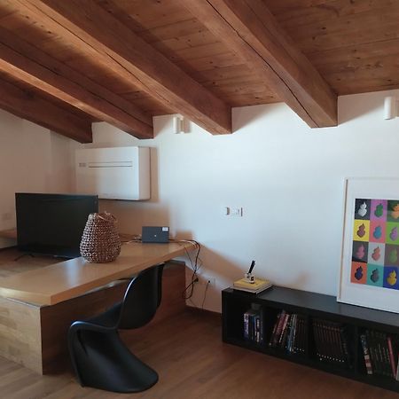 La Finestra Sul Porto Apartment Анкона Екстер'єр фото
